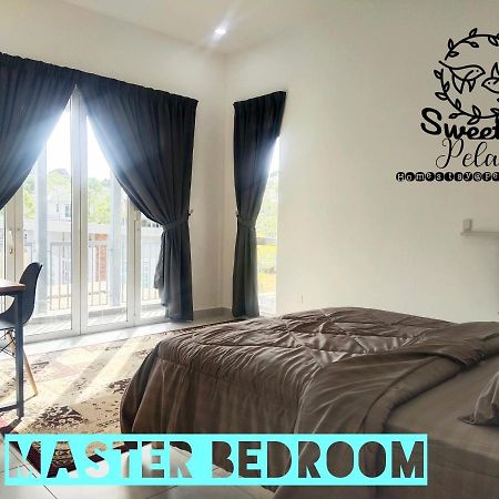 Sweet 16 Pelali Homestay Pengerang Esterno foto