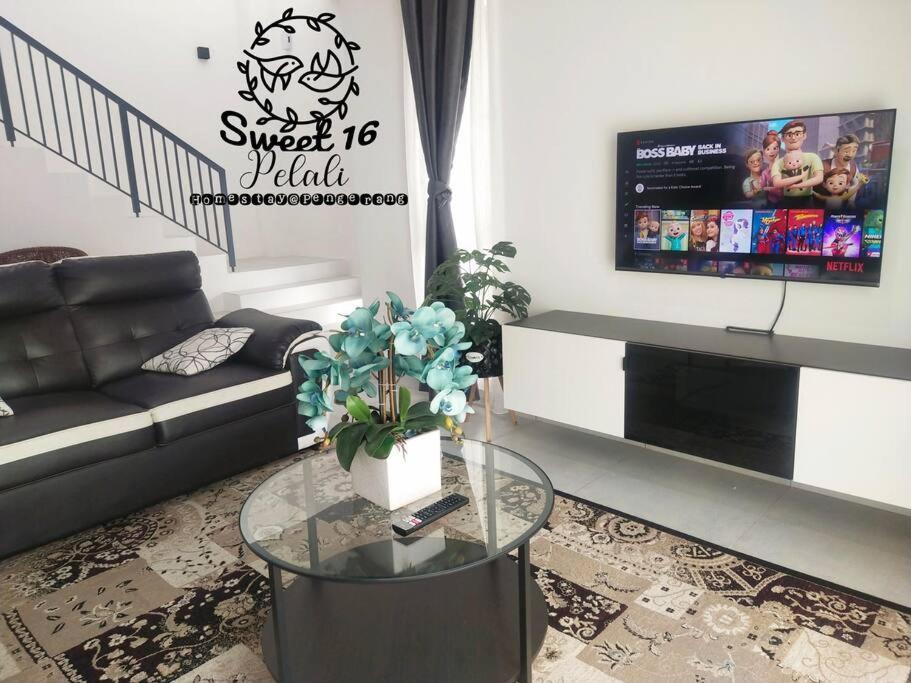Sweet 16 Pelali Homestay Pengerang Esterno foto