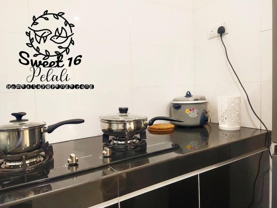 Sweet 16 Pelali Homestay Pengerang Esterno foto