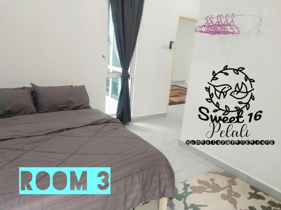 Sweet 16 Pelali Homestay Pengerang Esterno foto